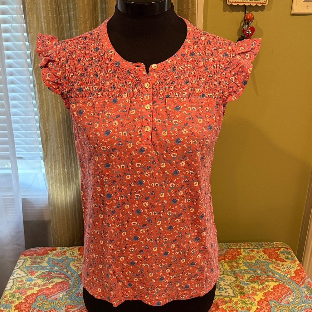 Lucky Brand 🍀 Floral Ruffle Sleeve Top